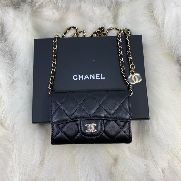 ✨SOLD✨Chanel GHW Mini Belt Bag - Picture 5 of 10